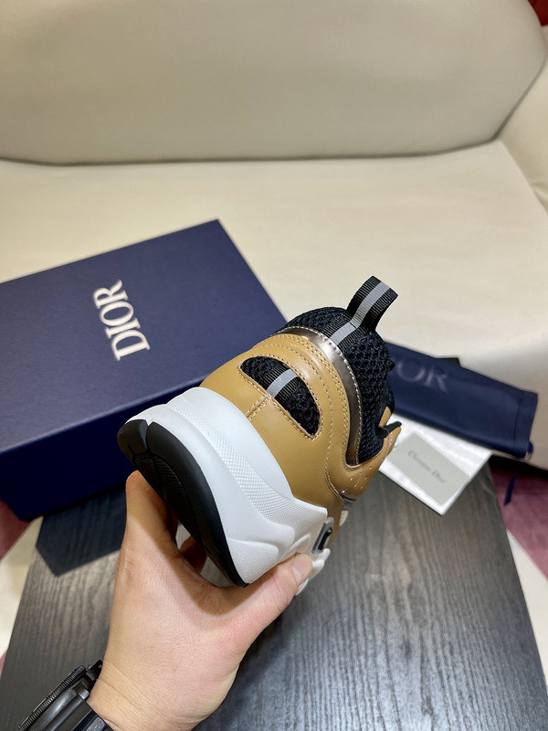 DR B22 Sneaker