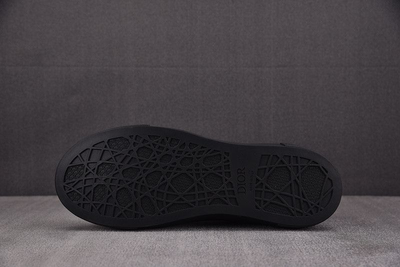DR B33 Sneaker