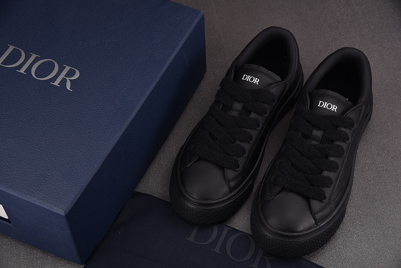 DR B33 Sneaker