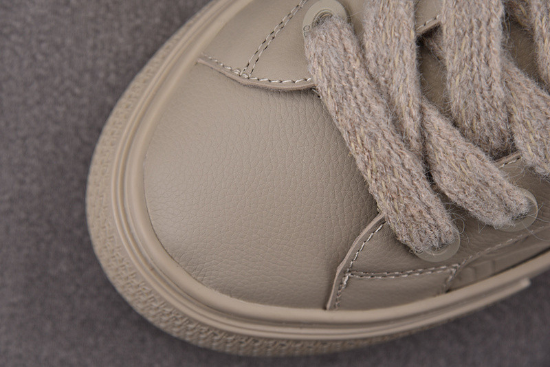 DR B33 Sneaker