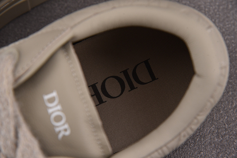 DR B33 Sneaker