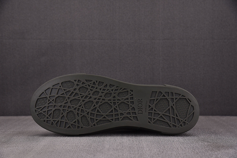 DR B33 Sneaker