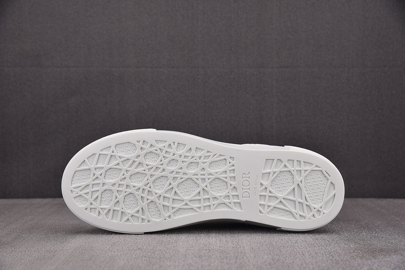 DR B33 Sneaker