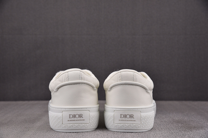 DR B33 Sneaker