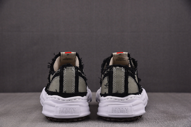 Ma1s0n Mihara Sneakers