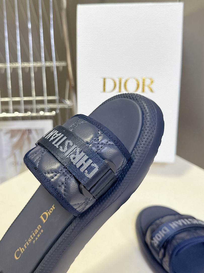DR Sandals DS-38