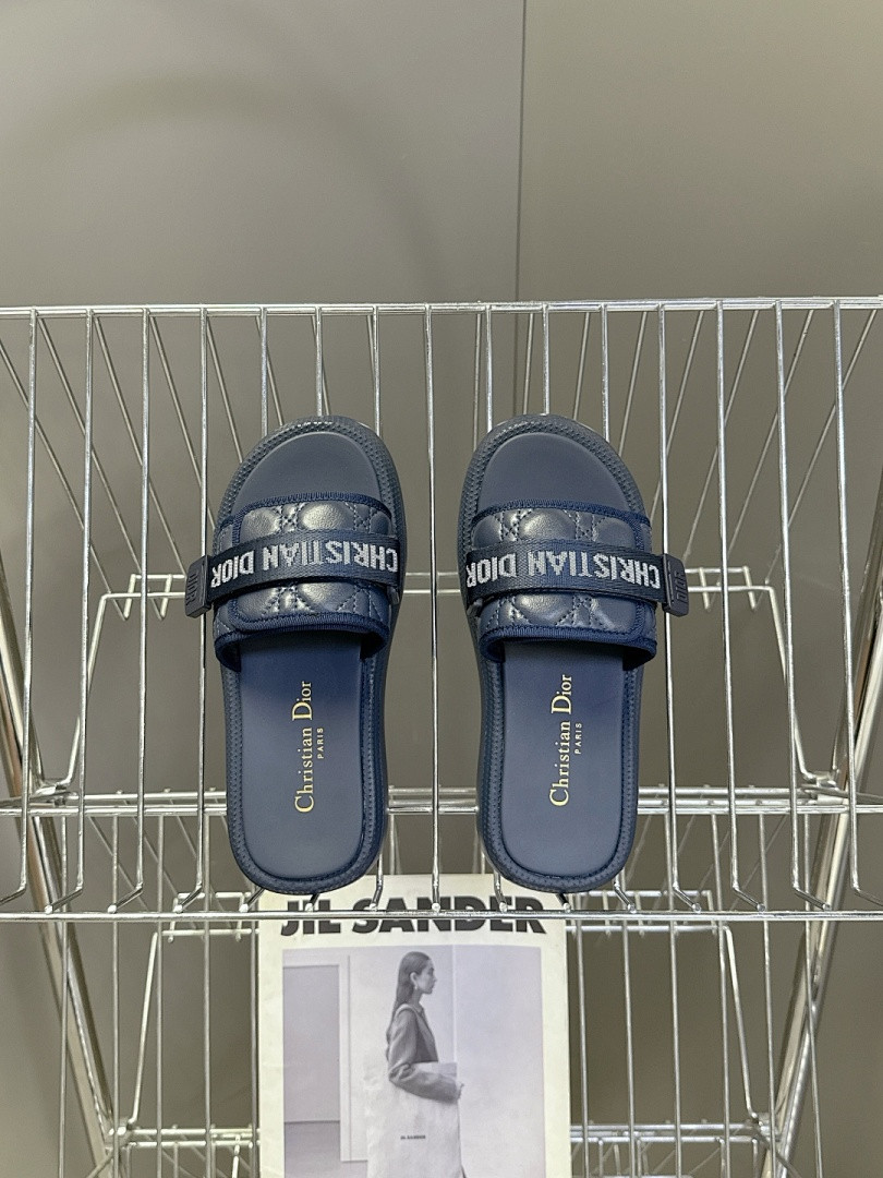 DR Sandals DS-38