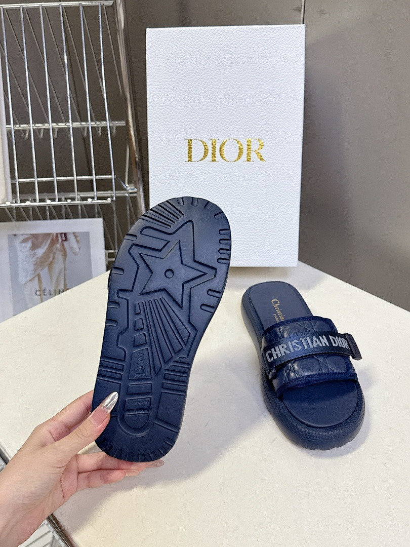 DR Sandals DS-38