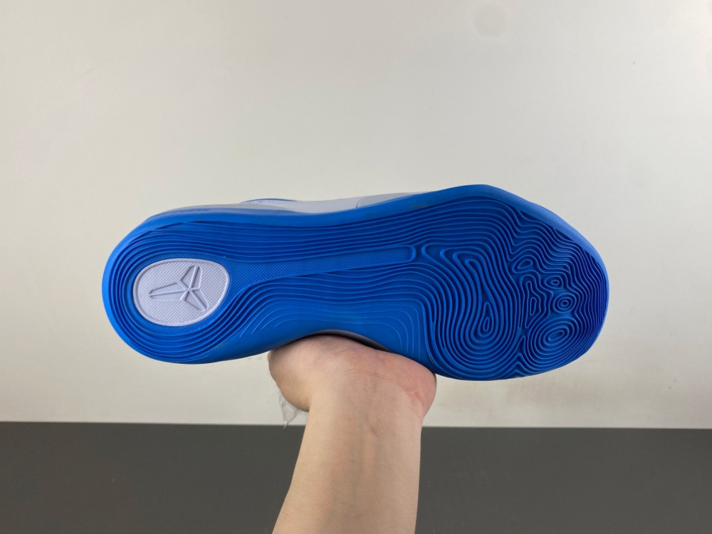 2026 Nike Kobe 9 EM Protro