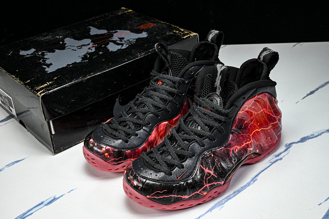 Stranger Things x Nike Foamposite IR7336-001