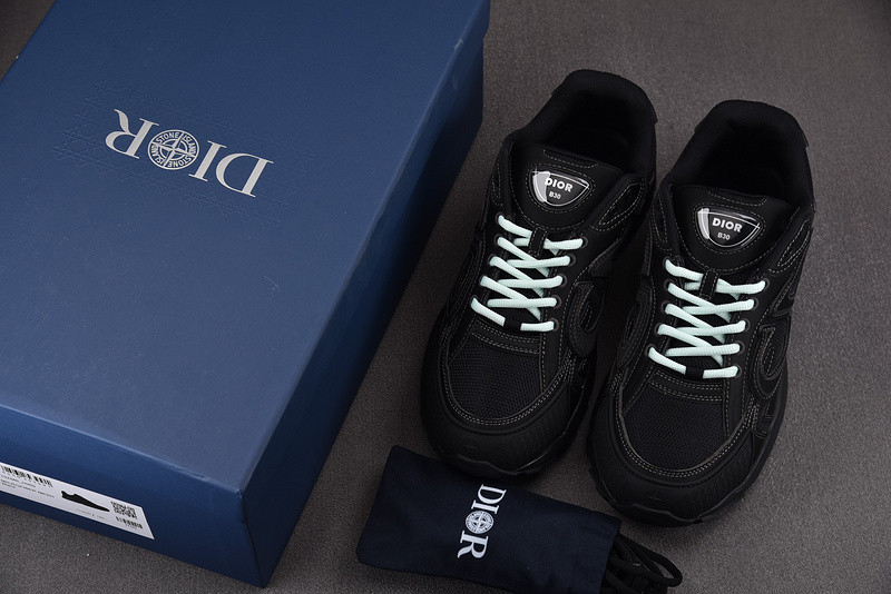 DR B30 Sneaker