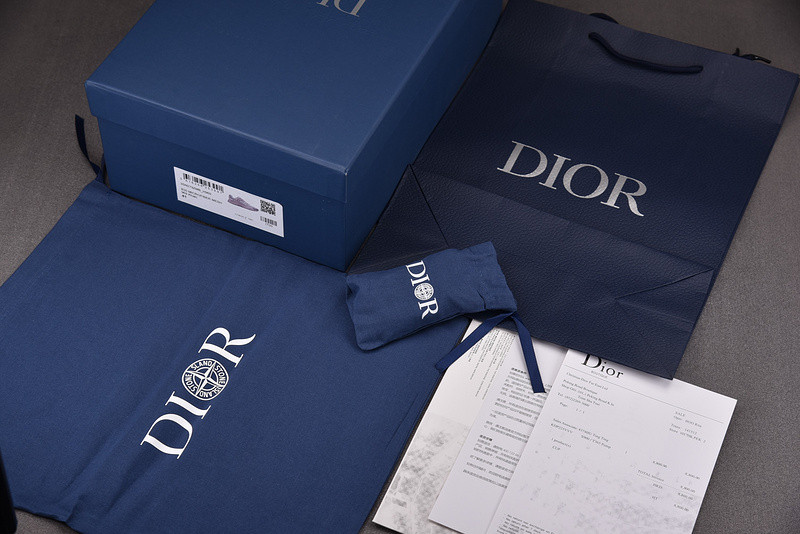 DR B30 Sneaker