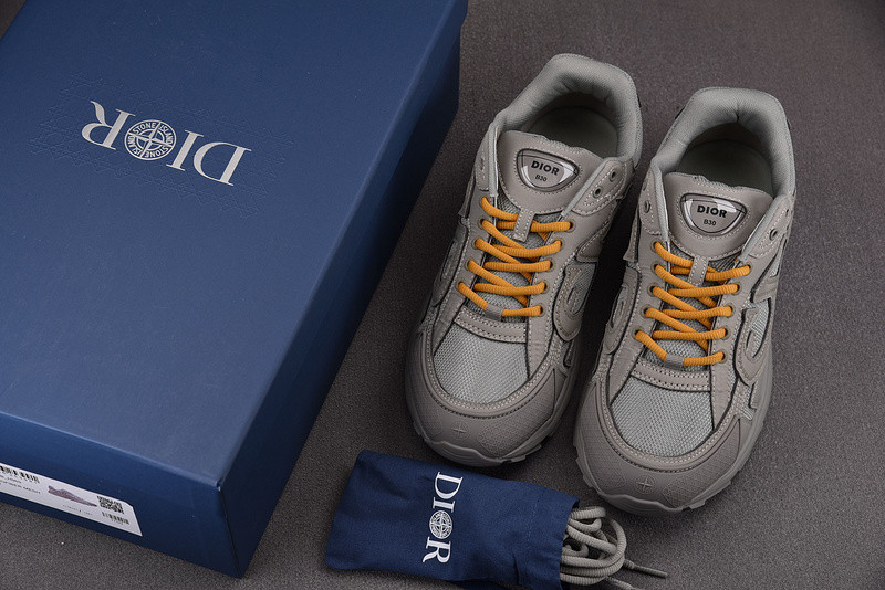 DR B30 Sneaker