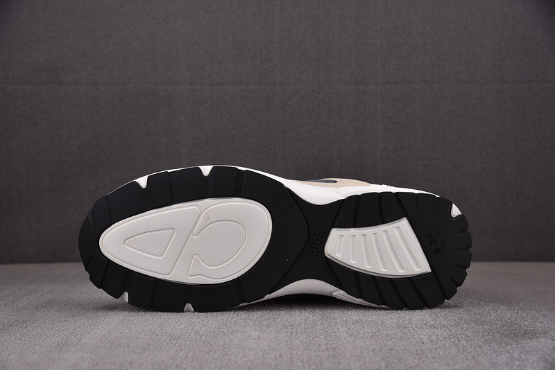 DR B30 Sneaker