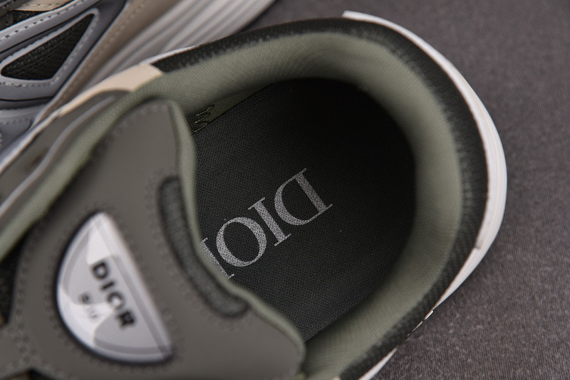 DR B30 Sneaker