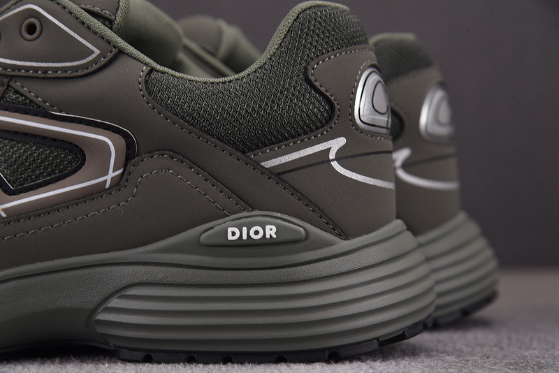 DR B30 Sneaker