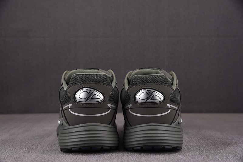 DR B30 Sneaker