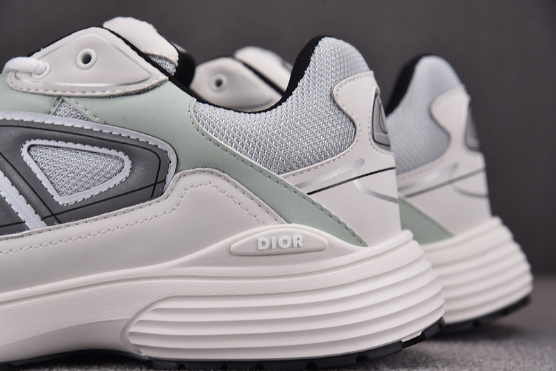 DR B30 Sneaker