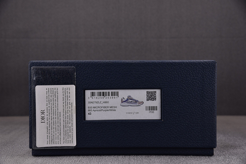 DR B30 Sneaker