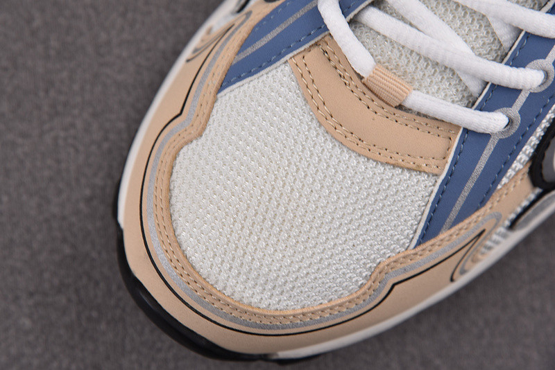DR B30 Sneaker