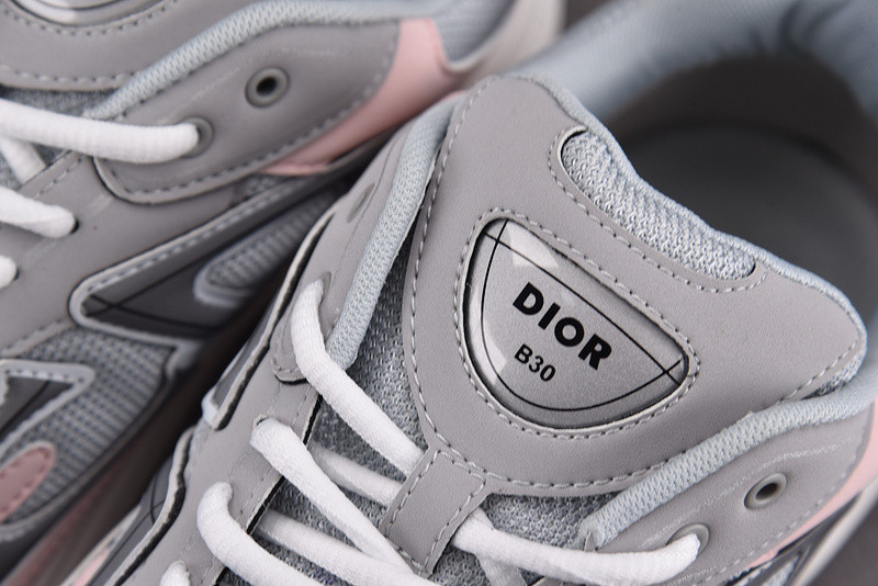 DR B30 Sneaker