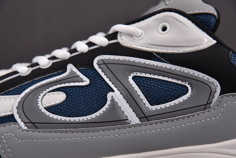 DR B30 Sneaker