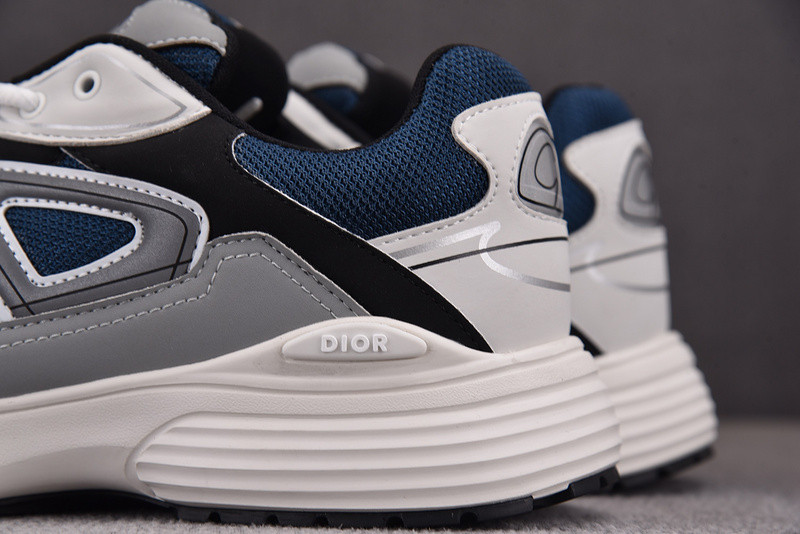 DR B30 Sneaker