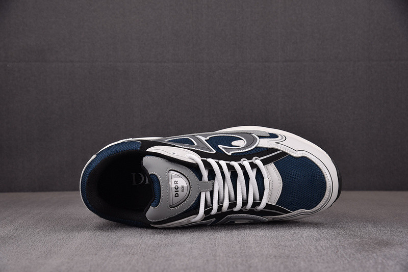 DR B30 Sneaker