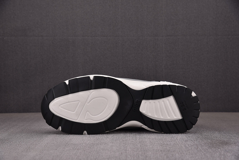 DR B30 Sneaker
