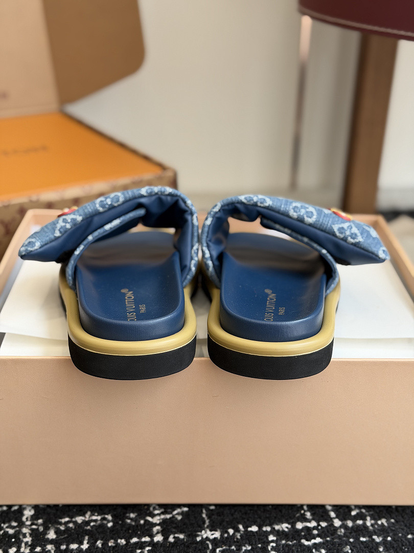 L*V Slides LVS-008