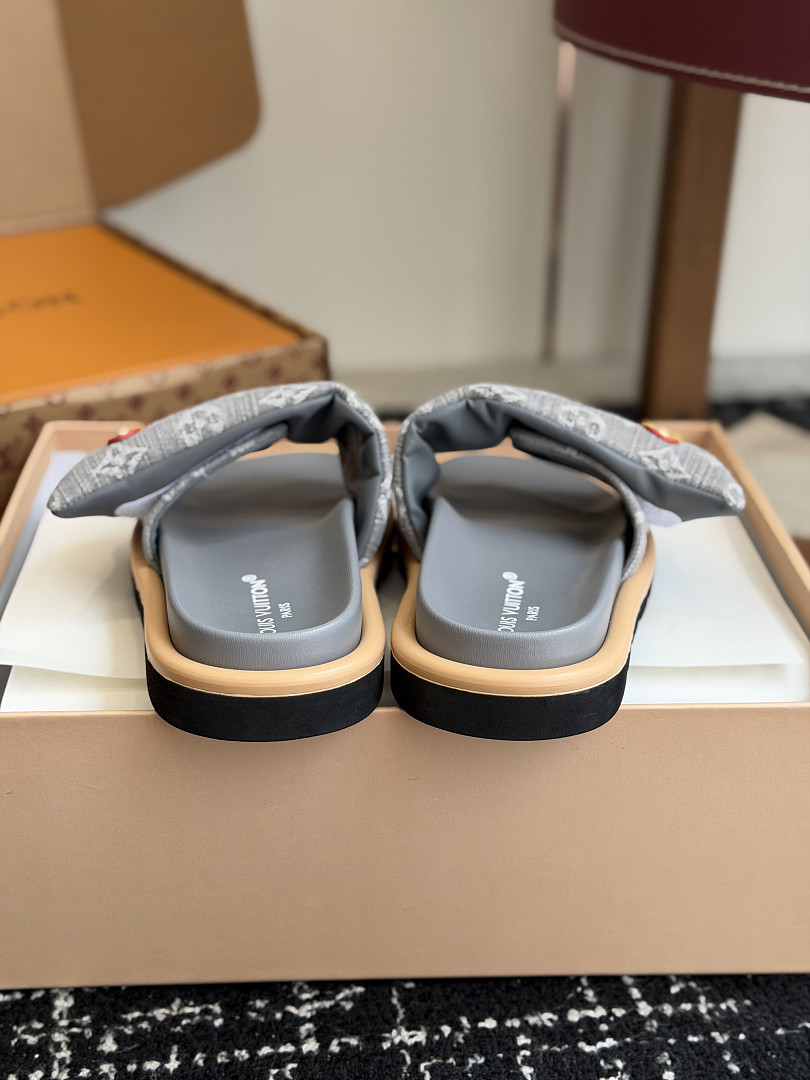 L*V Slides LVS-009