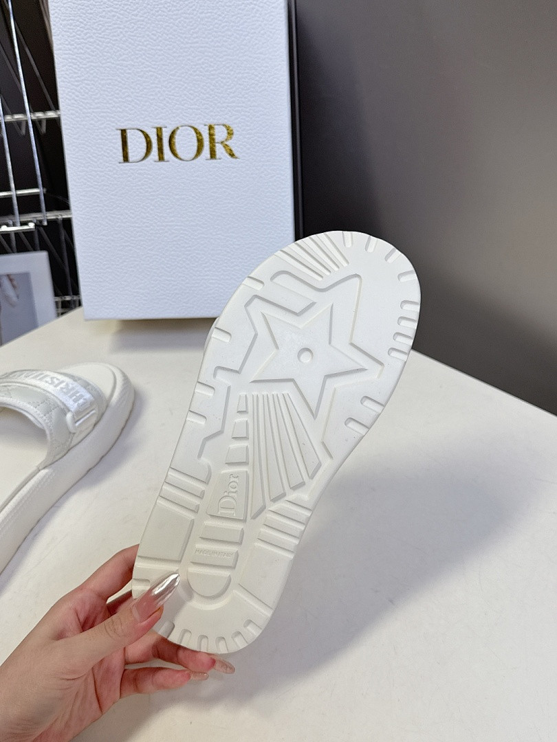 DR Sandals DS-39