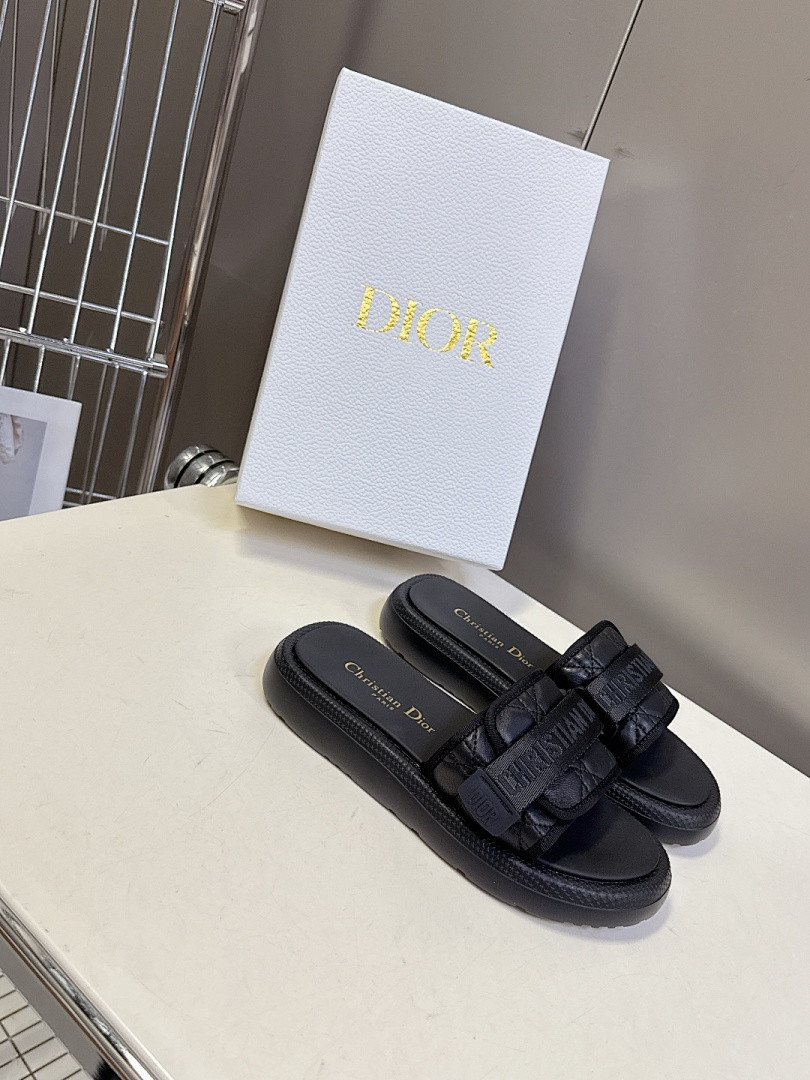 DR Sandals DS-40