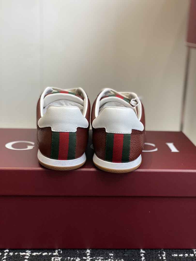 GC Sneakers