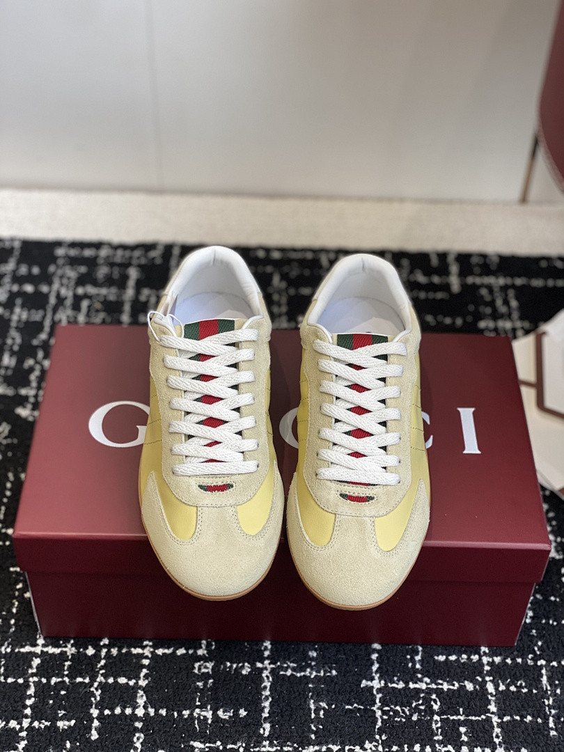 GC Sneakers