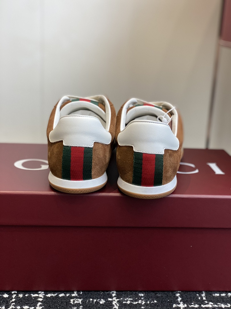 GC Sneakers