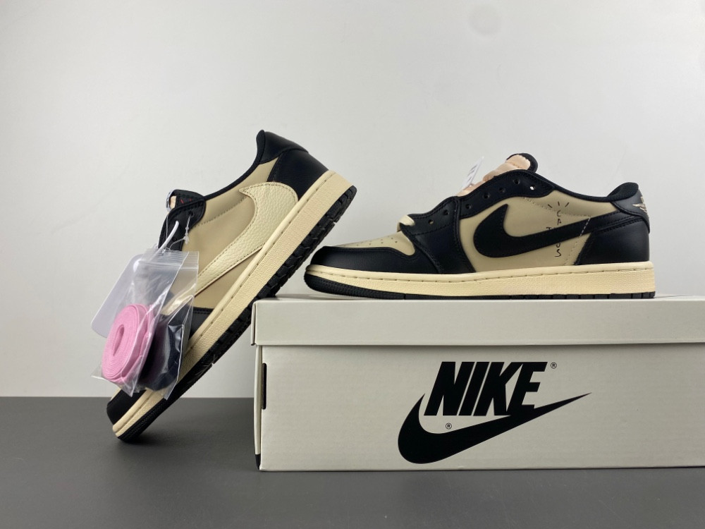 Travis Scott x Air Jordan 1 Retro Low OG SP 