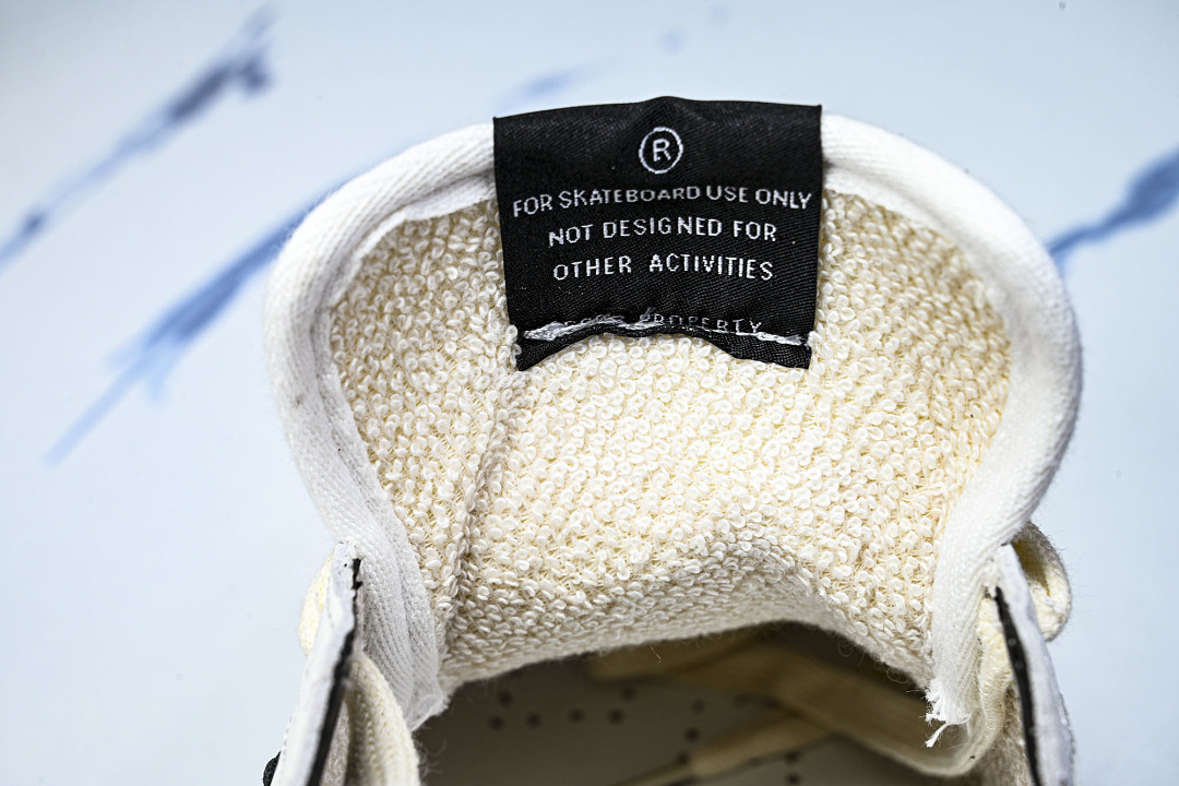 G0lden G0ose Sneakers GG-S001