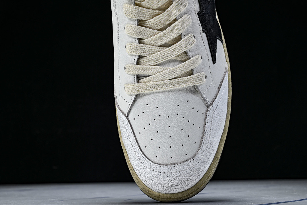G0lden G0ose Sneakers GG-S001