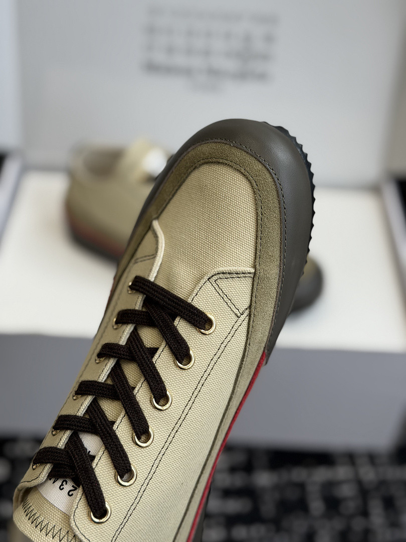 Ma1s0n Marg*e1a Sneakers