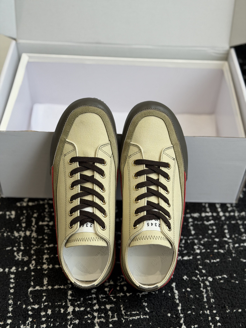 Ma1s0n Marg*e1a Sneakers