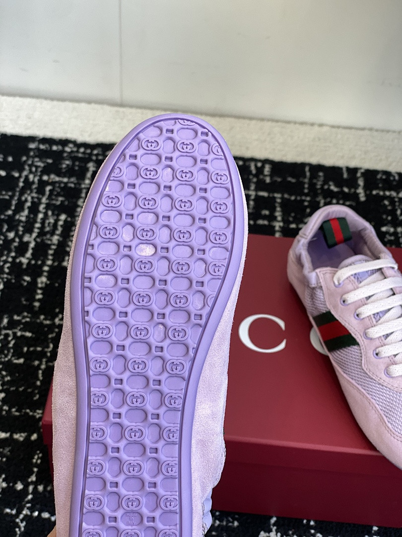 GC Sneakers