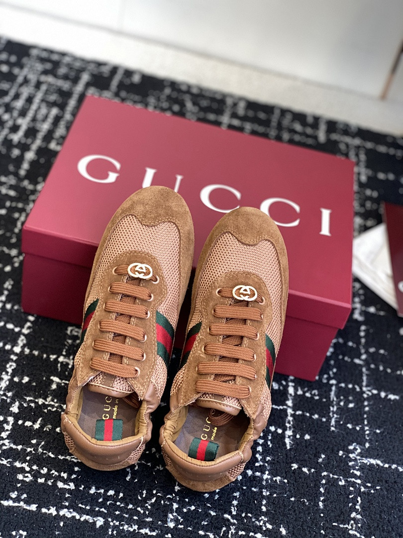 GC Sneakers