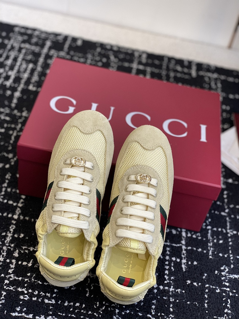 GC Sneakers