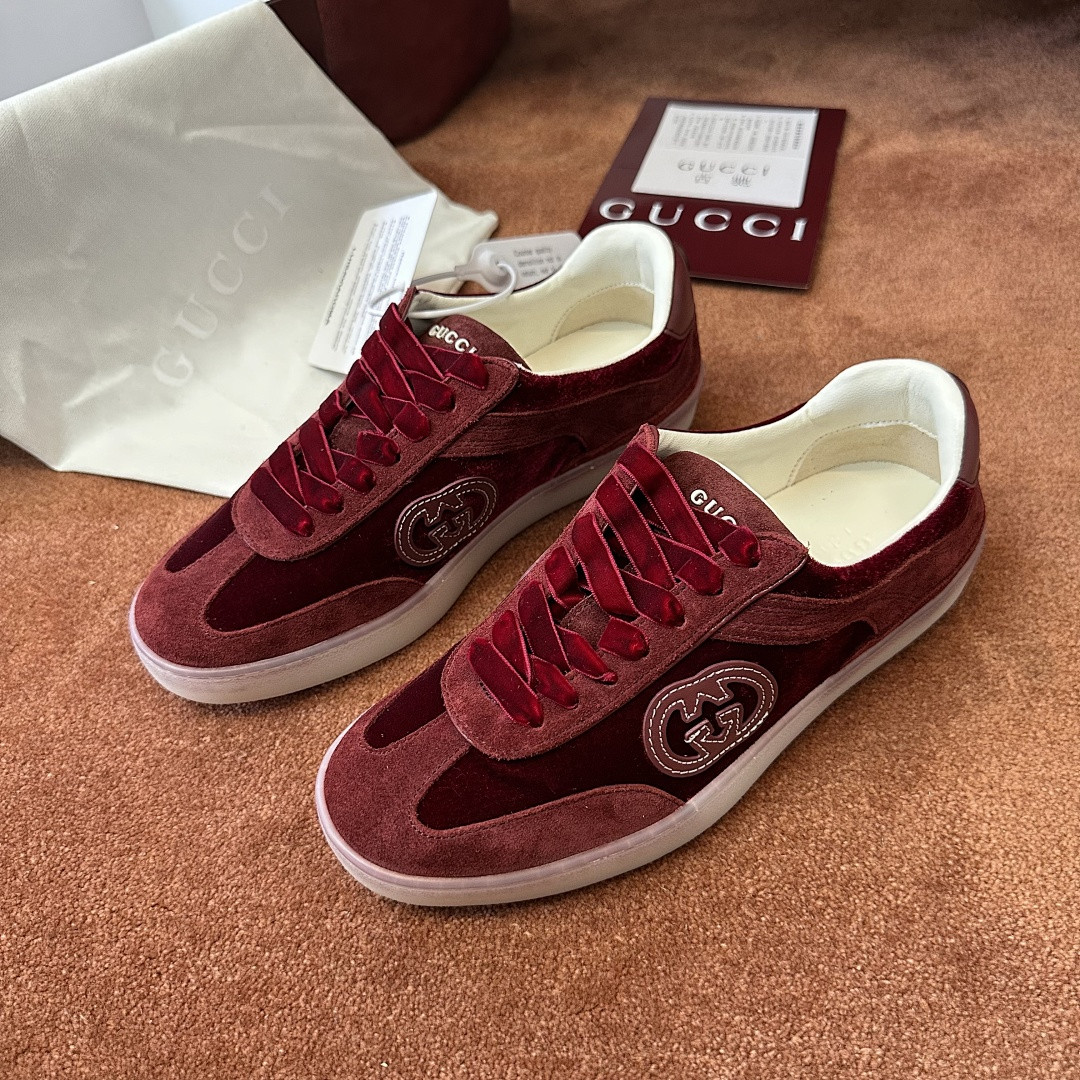 GC Sneakers