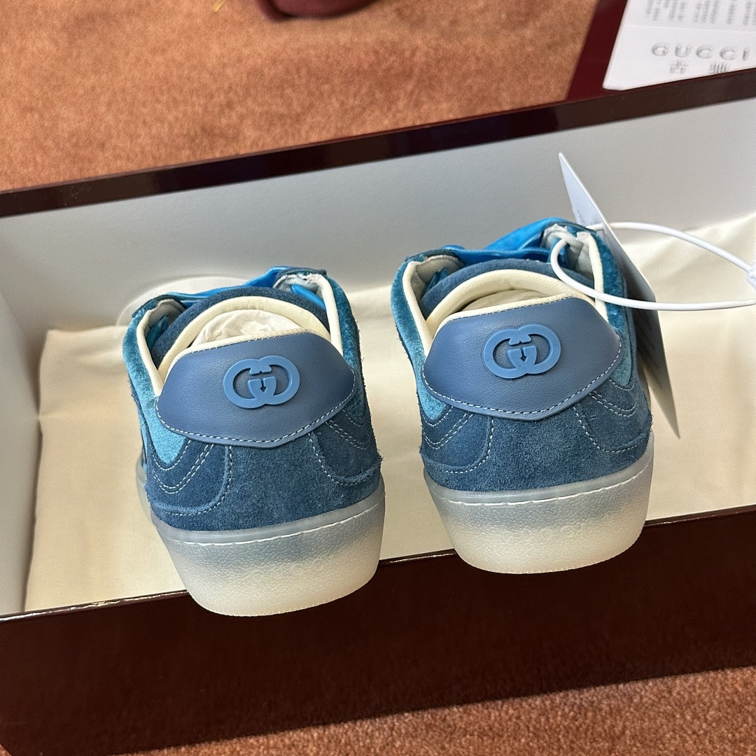 GC Sneakers
