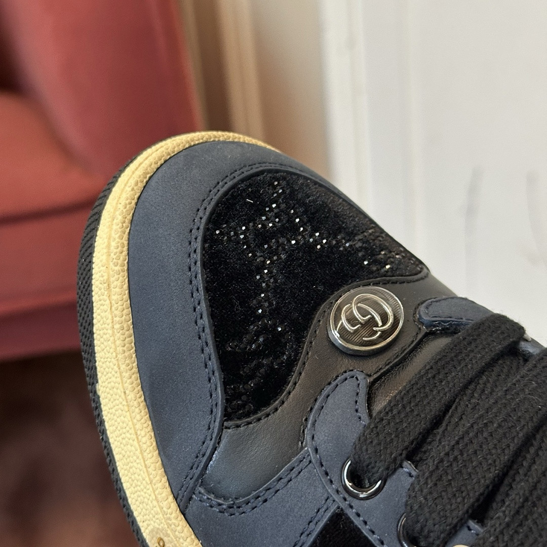 GC Sneakers