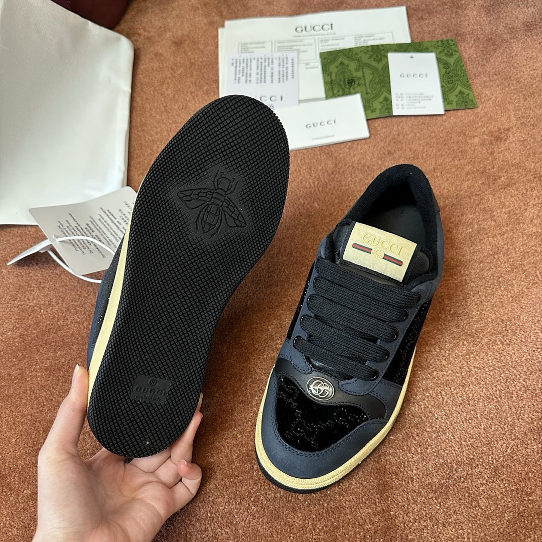 GC Sneakers
