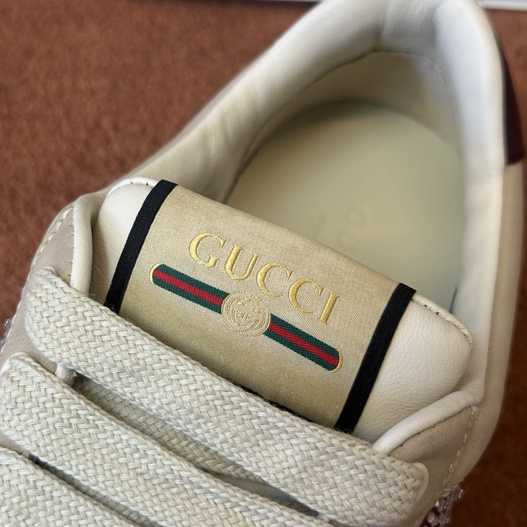 GC Sneakers