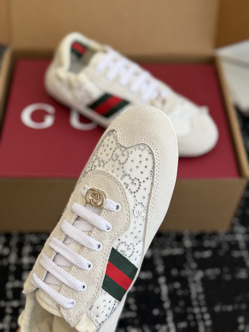 GC Sneakers
